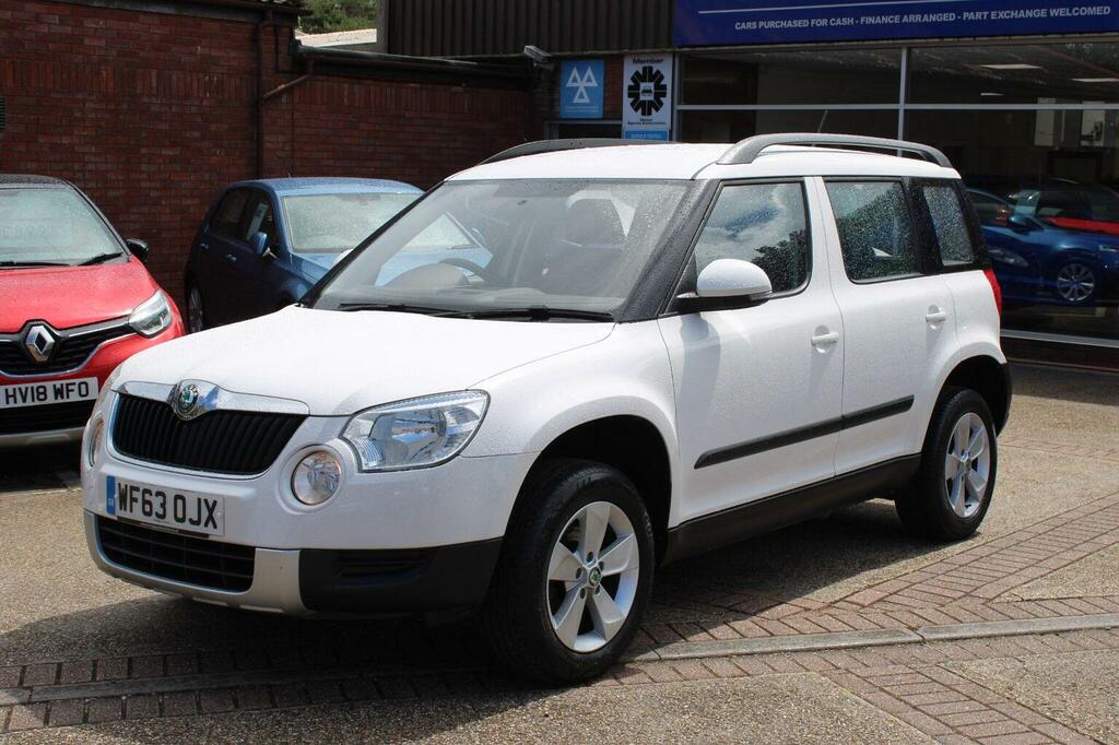 Skoda Yeti Suv 2.0 Tdi S Euro 5 201363 White #4