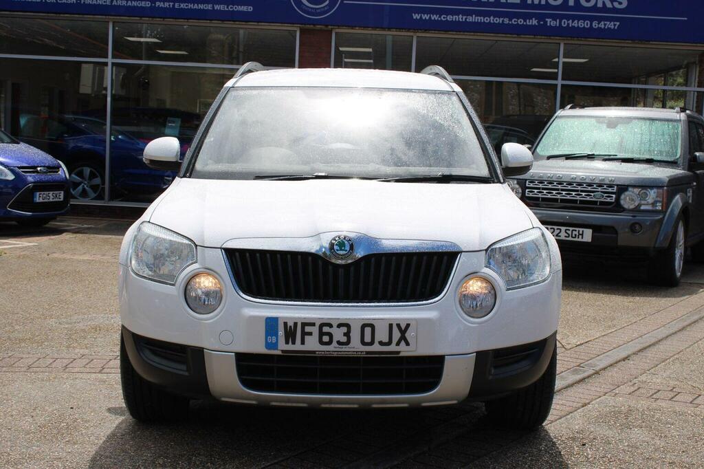 Skoda Yeti Suv 2.0 Tdi S Euro 5 201363 White #3