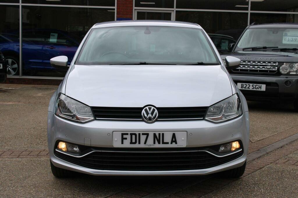Volkswagen Polo Hatchback 1.2 Tsi Bluemotion Tech Match Edition Eu FD17NLA Silver #3