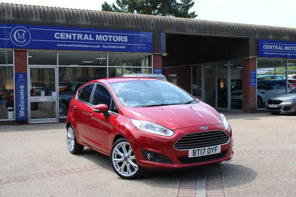 Ford Fiesta 1.0T Ecoboost Titanium X Euro 6 Ss Red #2