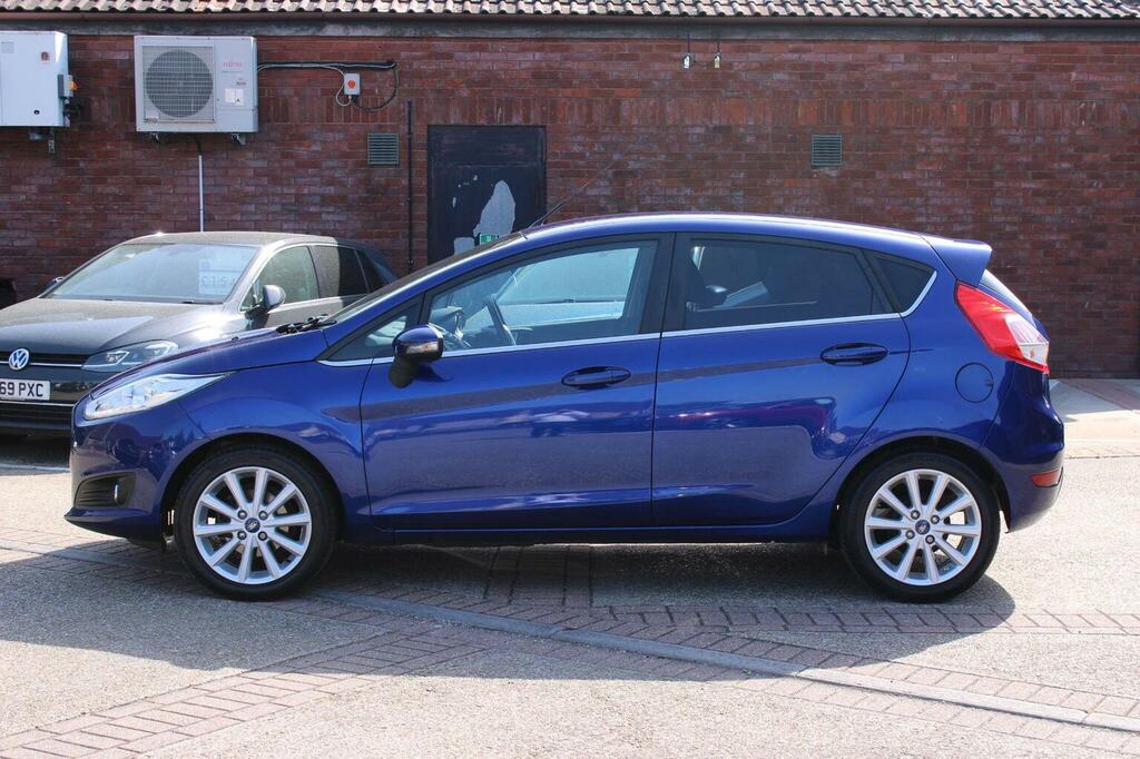 Ford Fiesta Hatchback 1.0T Ecoboost Titanium Powershift Euro 6 Blue #5