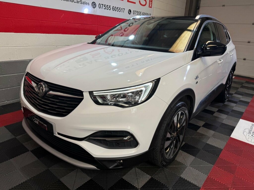 Vauxhall Grandland X 1.2 Turbo Griffin Edition Euro 6 Ss PF21YBX White #2
