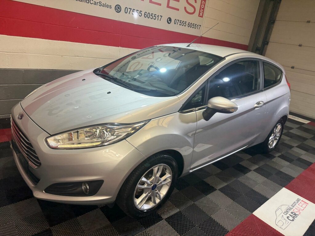 Ford Fiesta 1.25 Zetec Euro 6 VN66LGX Silver #2