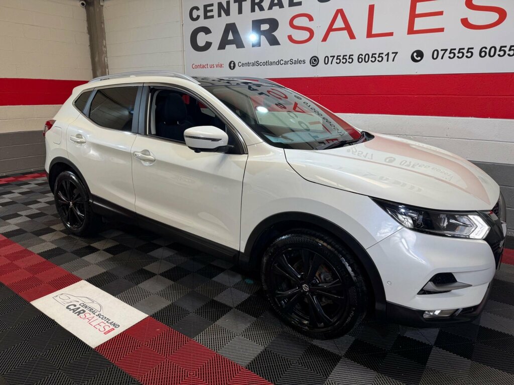 Nissan Qashqai 1.3 Dig-t N-connecta Euro 6 Ss White