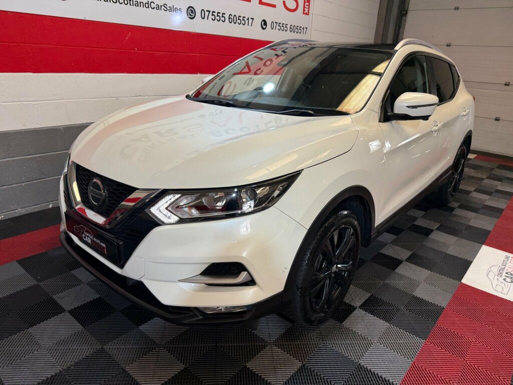 Nissan Qashqai 1.3 Dig-t N-connecta Euro 6 Ss White #2