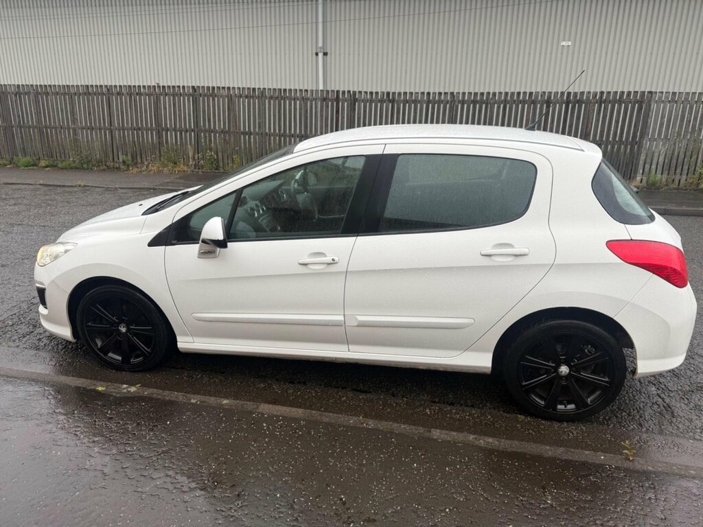 Peugeot 308 Hatchback 1.6 Hdi Active 2011 Silver #10