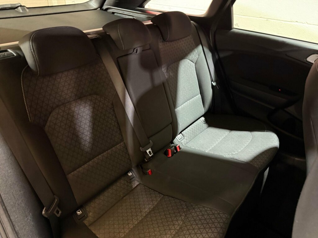 Kia Ceed 1.4T Gdi Isg Gt-line Lunar Edition Dct Silver #24