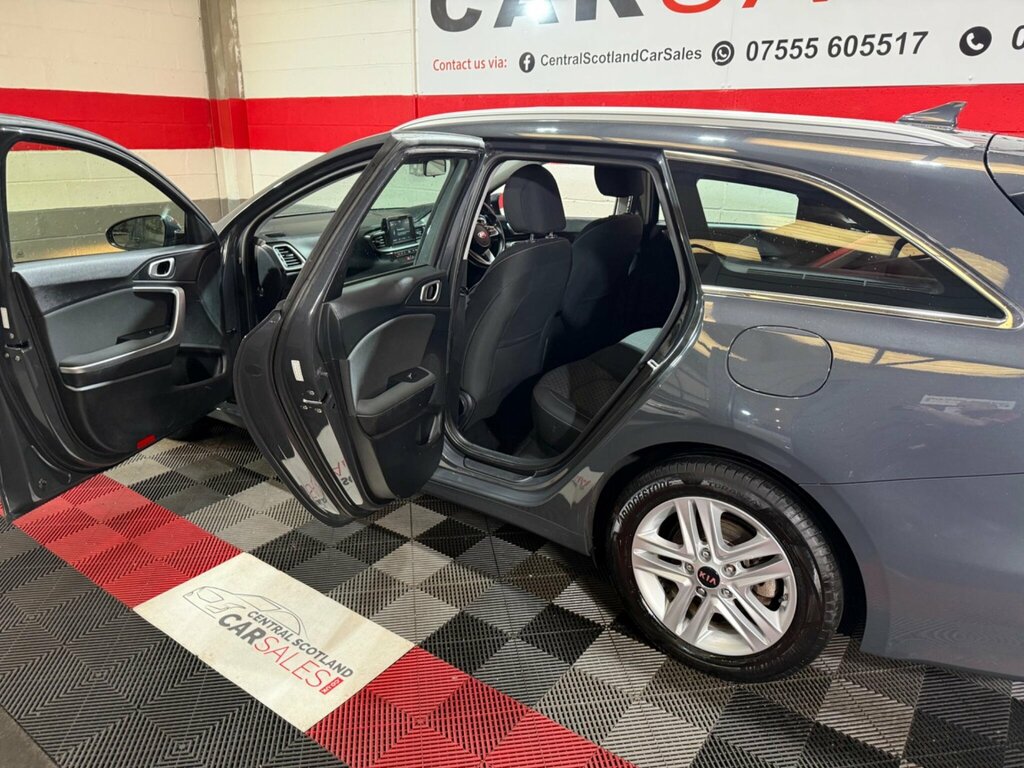 Kia Ceed 1.4T Gdi Isg Gt-line Lunar Edition Dct Silver #65