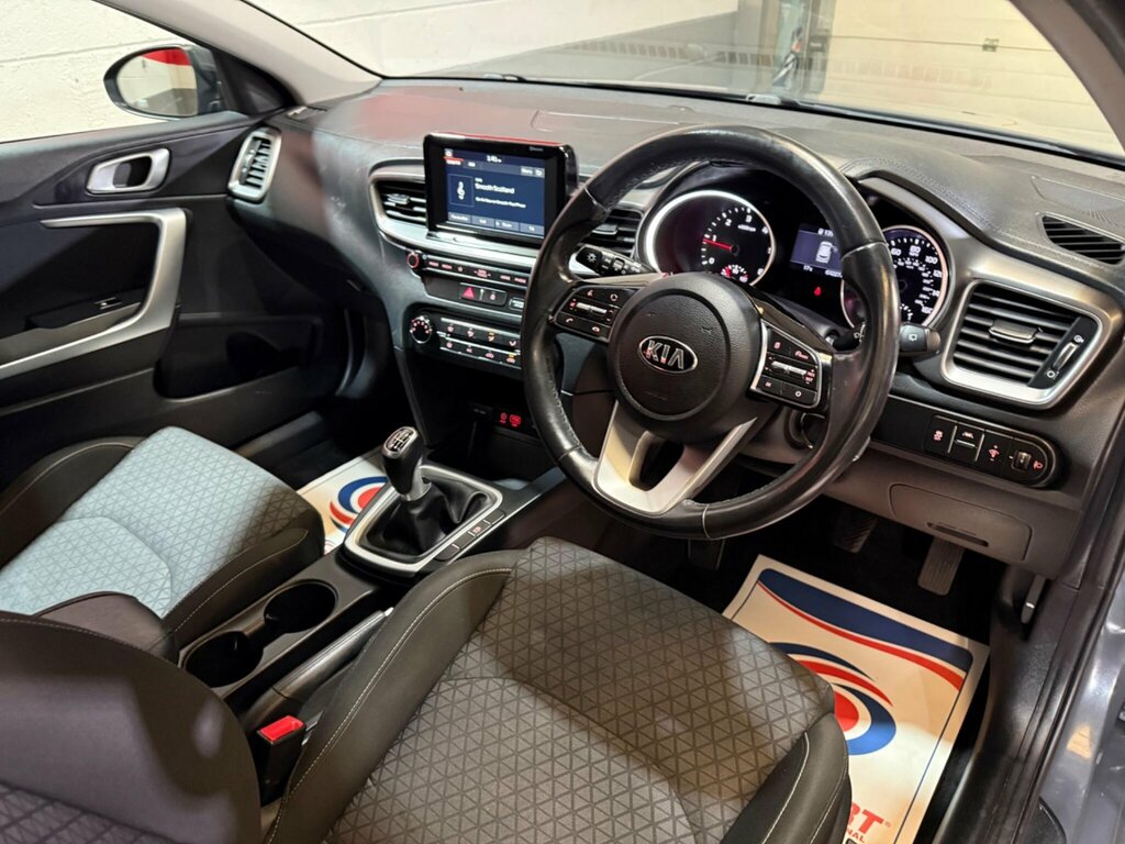 Kia Ceed 1.4T Gdi Isg Gt-line Lunar Edition Dct Silver #14