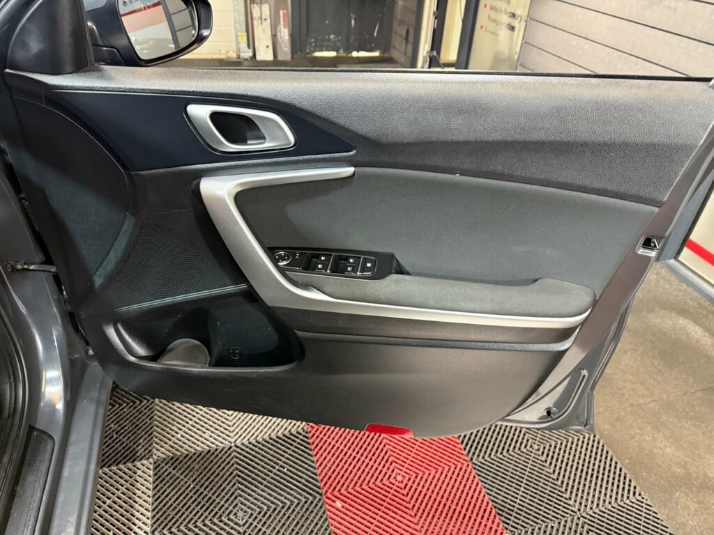 Kia Ceed 1.4T Gdi Isg Gt-line Lunar Edition Dct Silver #36