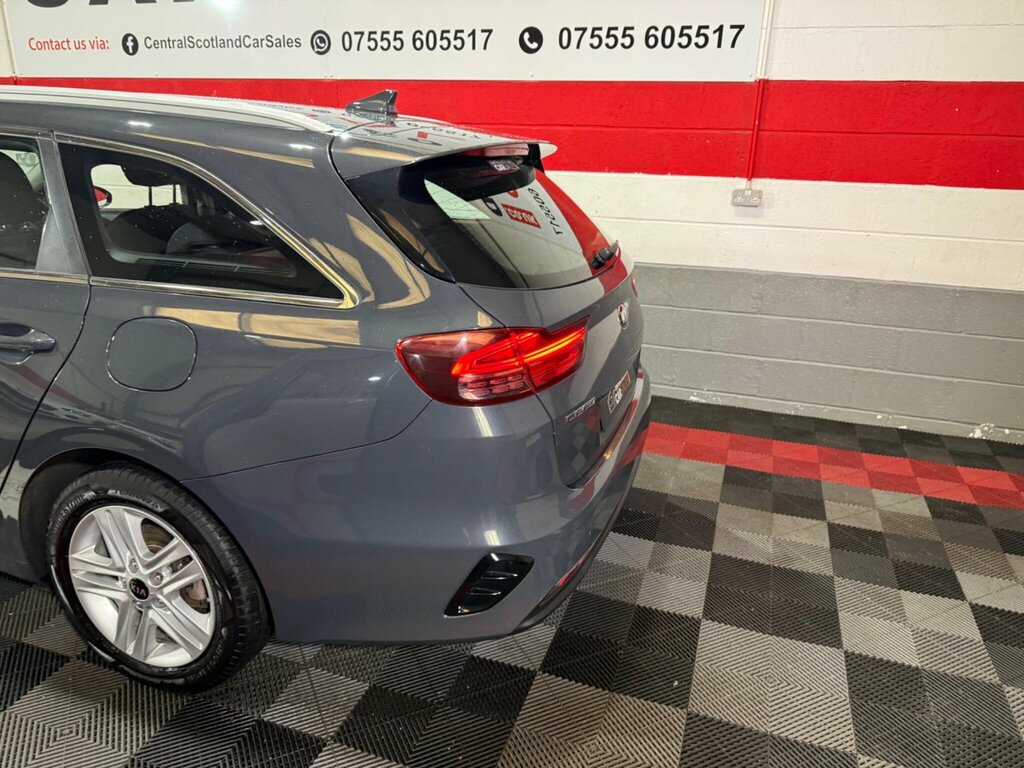 Kia Ceed 1.4T Gdi Isg Gt-line Lunar Edition Dct Silver #56