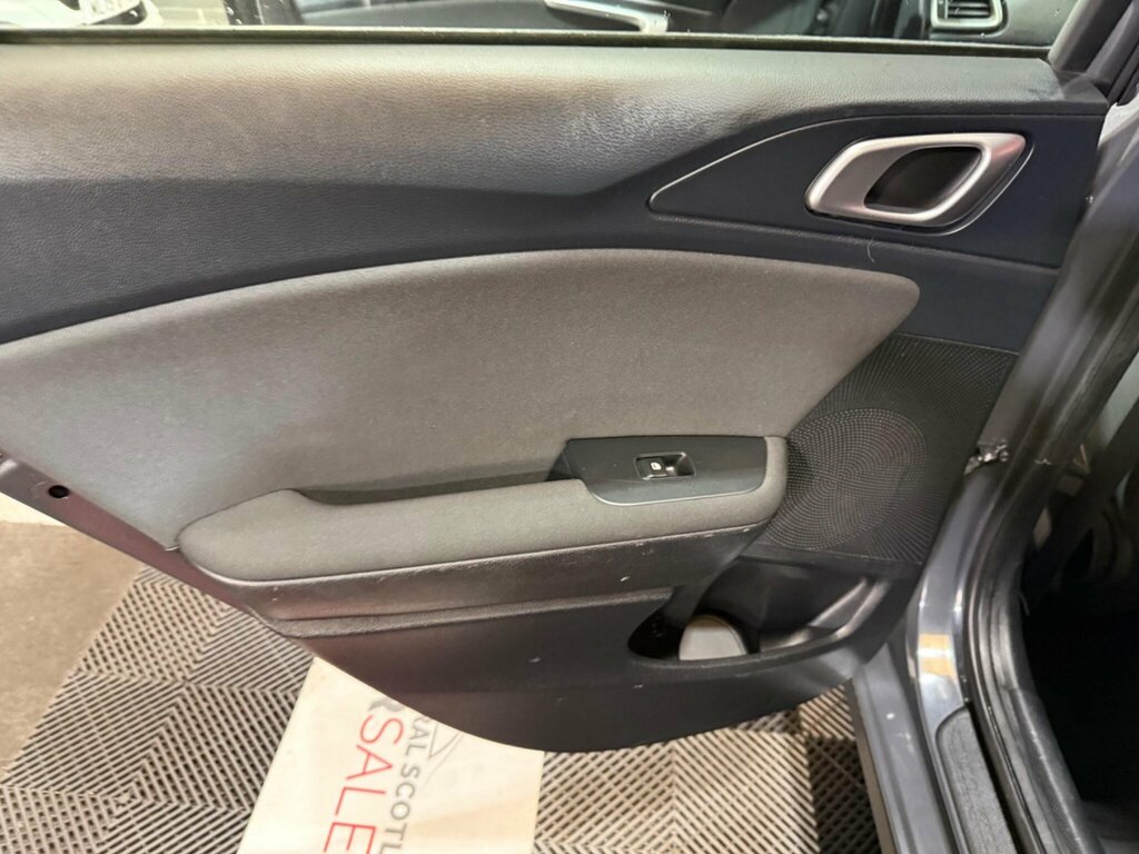 Kia Ceed 1.4T Gdi Isg Gt-line Lunar Edition Dct Silver #37