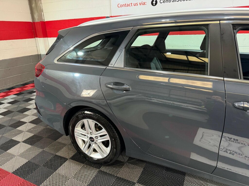 Kia Ceed 1.4T Gdi Isg Gt-line Lunar Edition Dct Silver #59