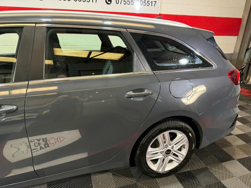 Kia Ceed 1.4T Gdi Isg Gt-line Lunar Edition Dct Silver #64