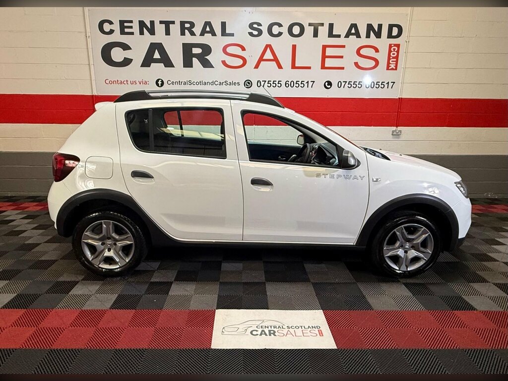 Dacia Sandero Stepway 0.9 Tce Comfort Euro 6 Ss White