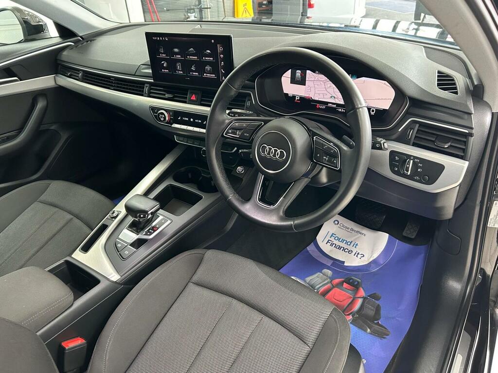 Audi A4 Avant 2.0 Tdi 35 Technik S Tronic Euro 6 Ss KY23NNR Black #4
