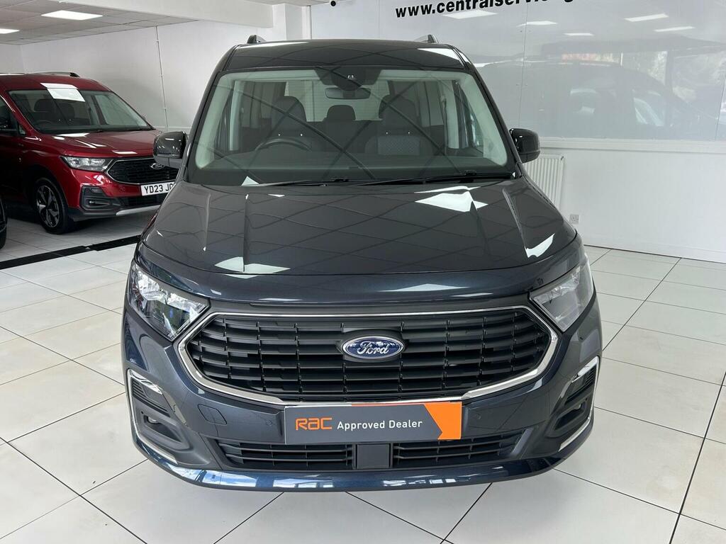 Ford Grand Tourneo Connect 1.5 Ecoboost Titanium Euro 6 Ss Blue #2