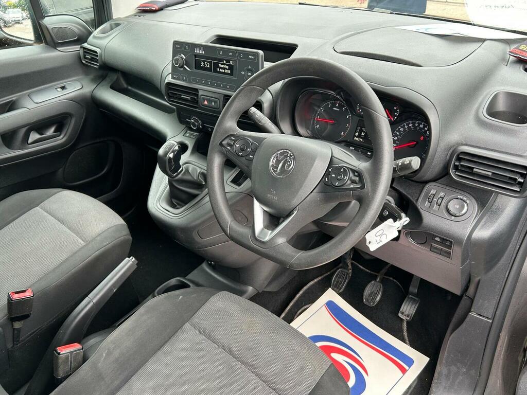 Vauxhall Combo Life 1.5 Turbo D Blueinjection Design Euro 6 Ss Grey #4