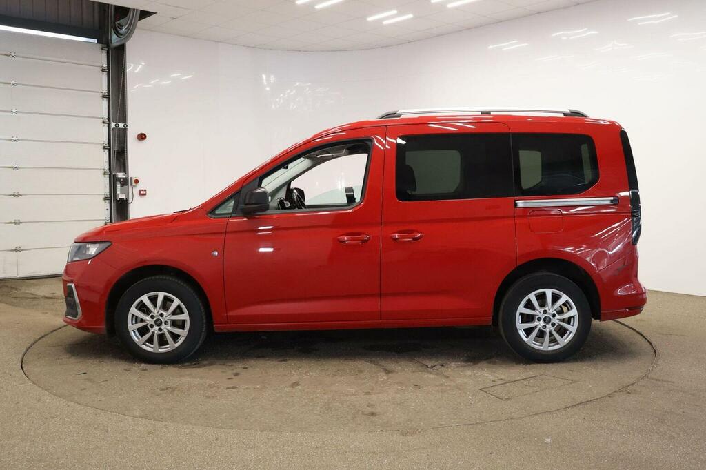 Ford Tourneo Connect 2.0 Ecoblue Titanium Dct Euro 6 Ss Red #4