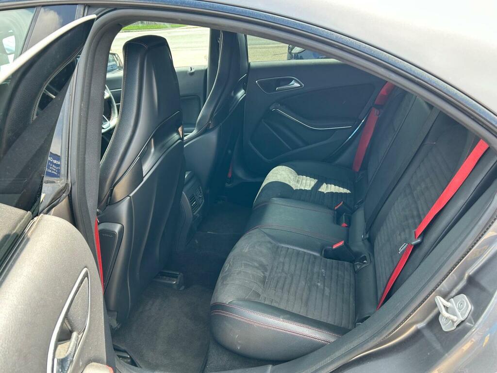 Mercedes-Benz CLA Class Cla 220 D Amg Line White #9