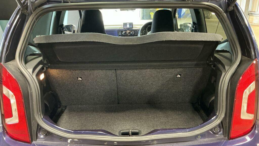 Volkswagen Up High Up Silver #8
