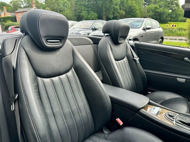 Mercedes-Benz SL Class 350 2dr Auto Blue #17