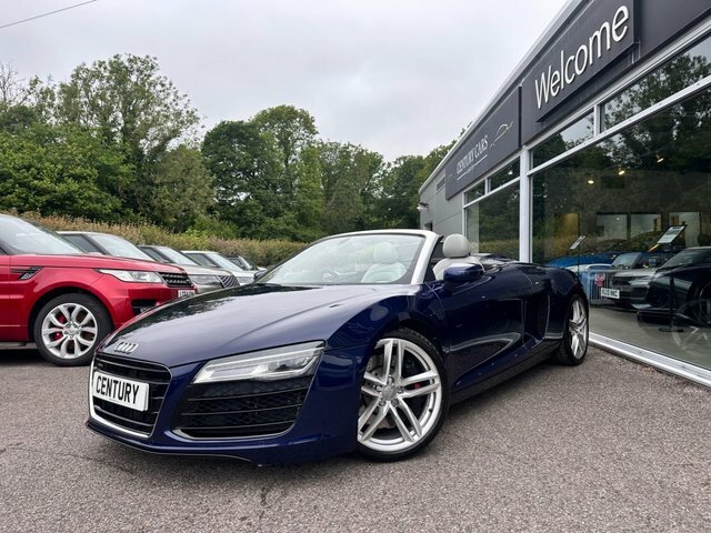 Audi R8 Convertible Blue
