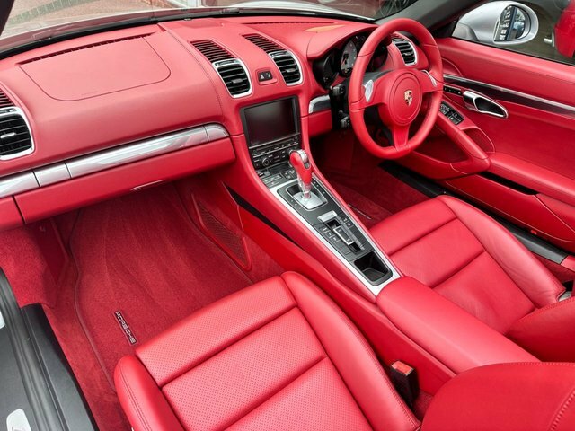 Porsche Boxster 981 White #13