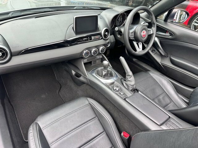 Fiat 124 Spider 1.4 Multiair Lusso Plus Convertible Brown #13