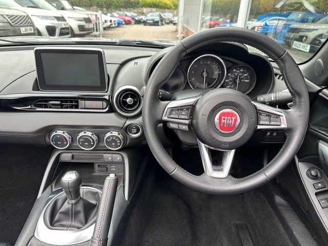 Fiat 124 Spider 1.4 Multiair Lusso Plus Convertible Brown #15