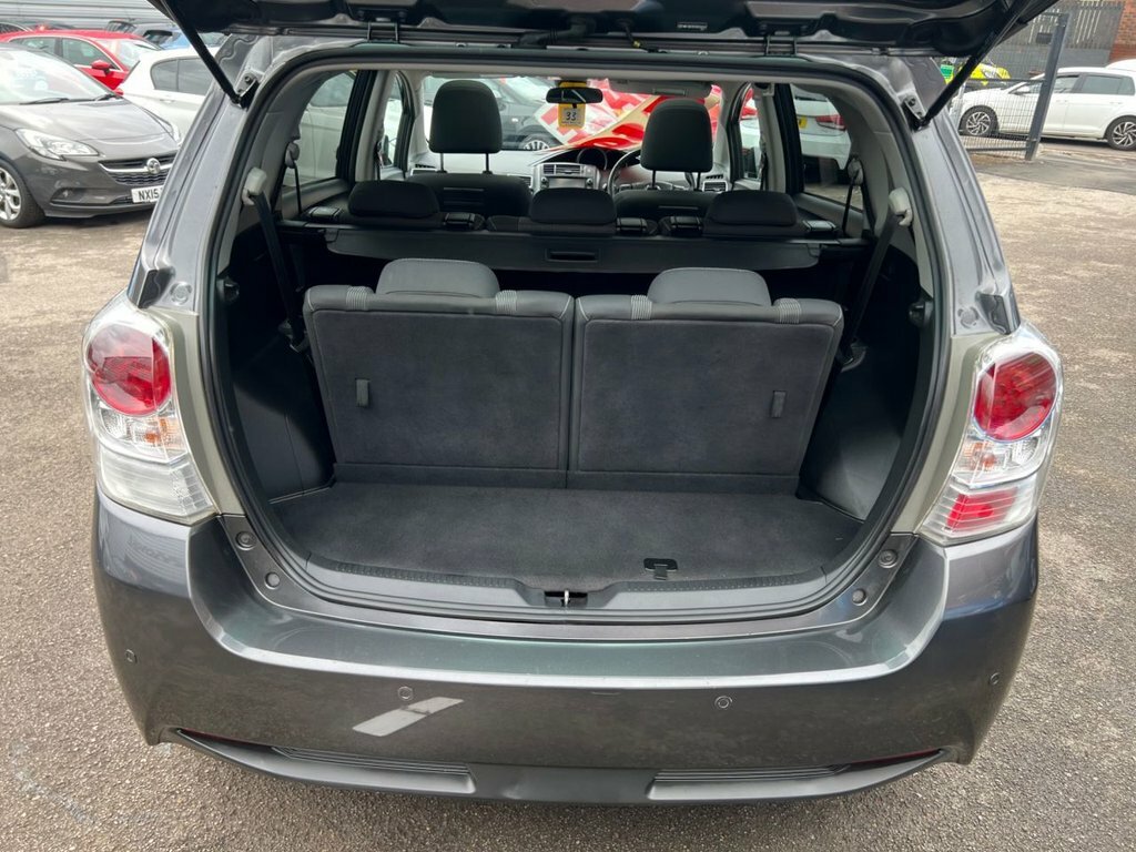 Toyota Verso 1.6L Design Grey #6