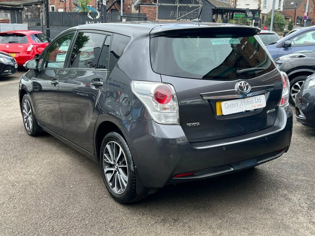 Toyota Verso 1.6L Design Grey #4