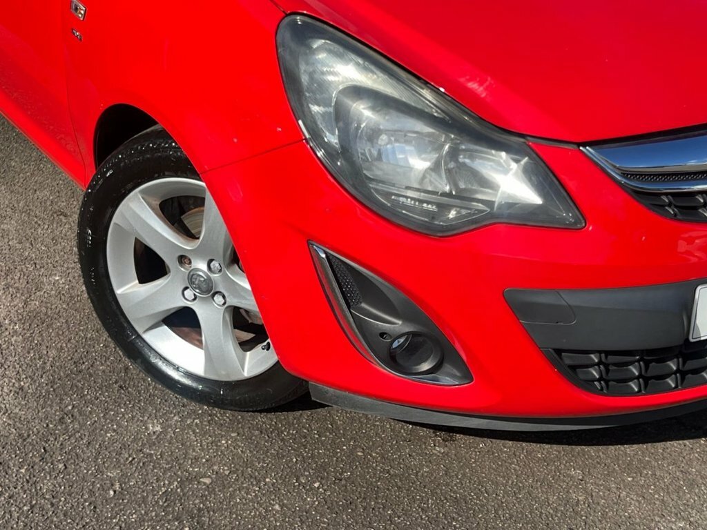 Vauxhall Corsa 1.2L Sxi Red #6