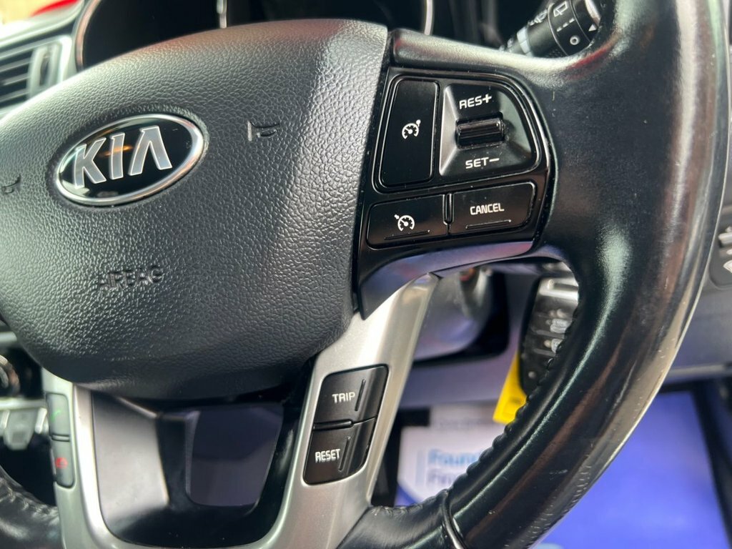 Kia RIO 1.25 Sr7 Euro 6 White #23
