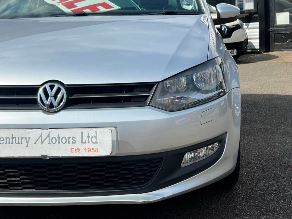 Volkswagen Polo Hatchback White #7