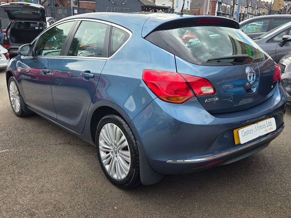 Vauxhall Astra 1.6L Excite Blue #4