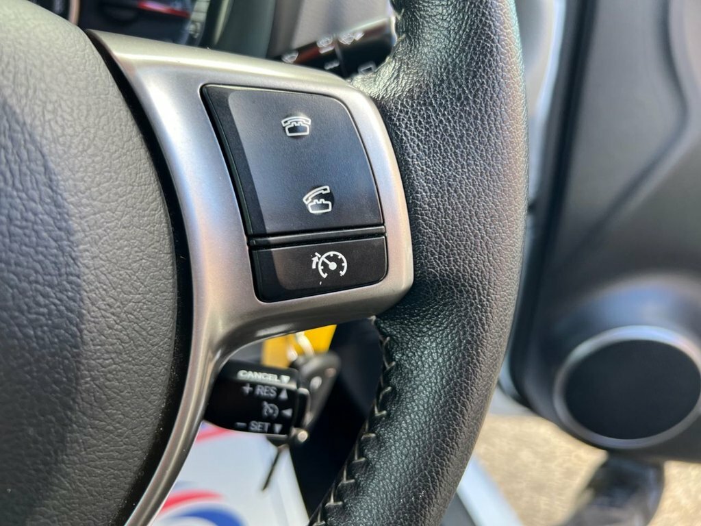Toyota Yaris 1.3L Icon Grey #22