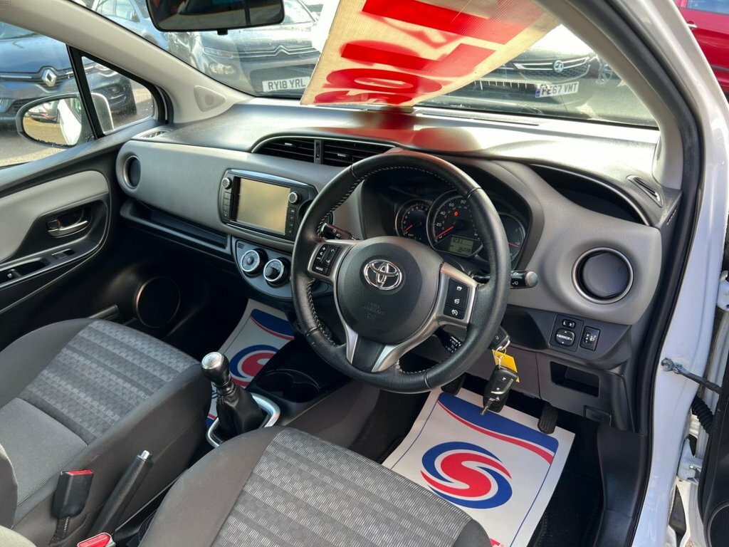 Toyota Yaris 1.3L Icon Grey #12