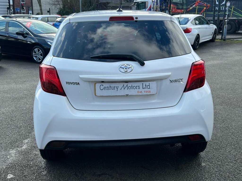 Toyota Yaris 1.3L Icon Grey #11