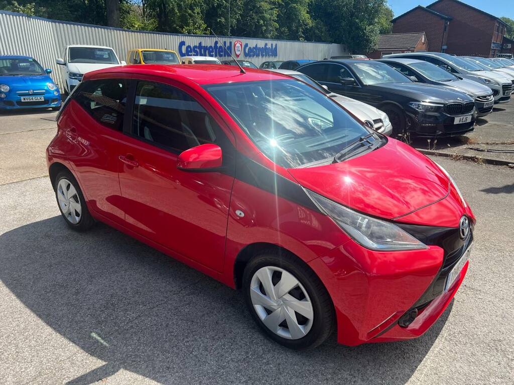Toyota Aygo 1.0 Vvt-i X-play Red