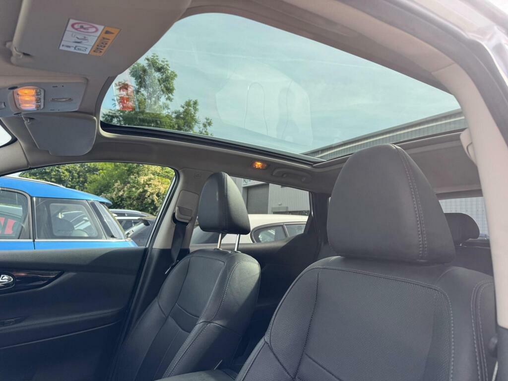 Nissan Qashqai 1.6 Dci Tekna 4Wd Euro 6 S S NU16MXT Silver #5