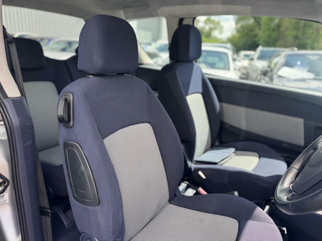 Peugeot 1007  Black #13