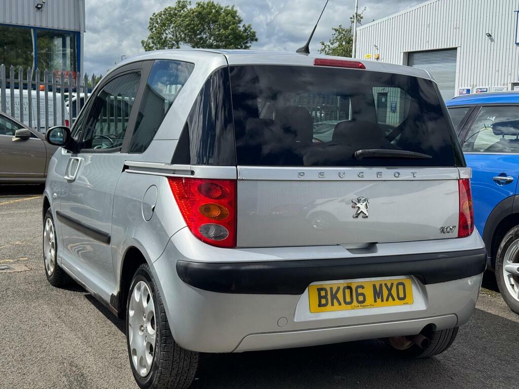 Peugeot 1007 1.4 Hdi Dolce Silver #3