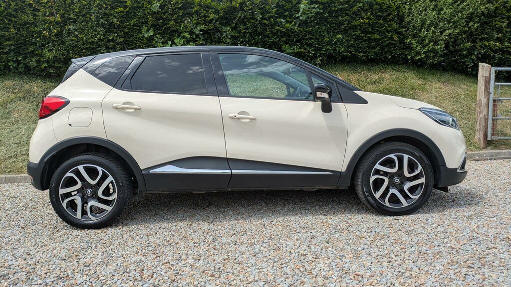 Renault Captur 1.5 Dci Energy Dynamique S Nav Euro 6 Ss 5 MD66LDN White #2