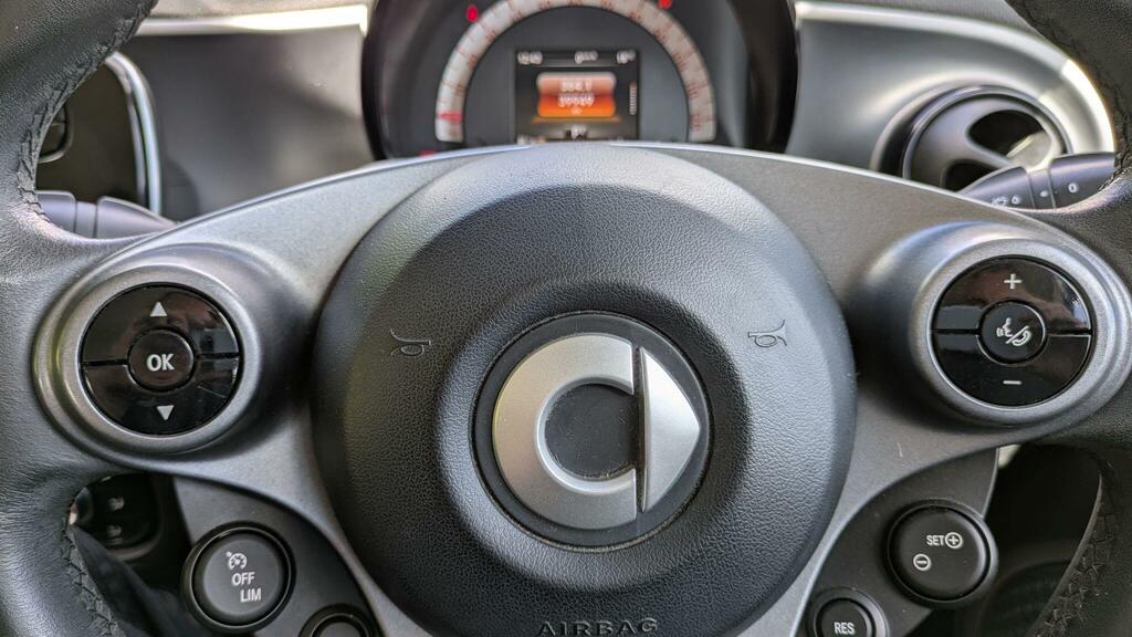 Smart Fortwo 1.0 Edition Black 71 Bhp Black #21