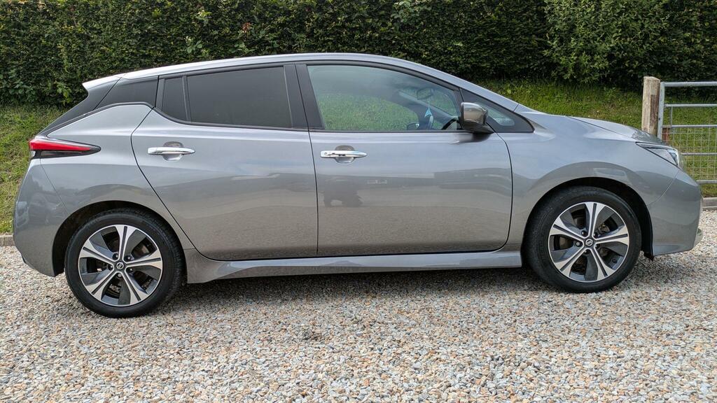 Nissan Leaf N-connecta Grey #2