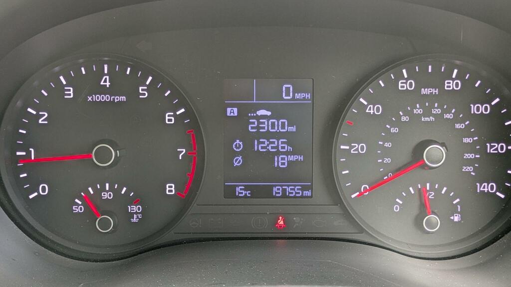 Kia RIO 1.2 2 83 Bhp White #15