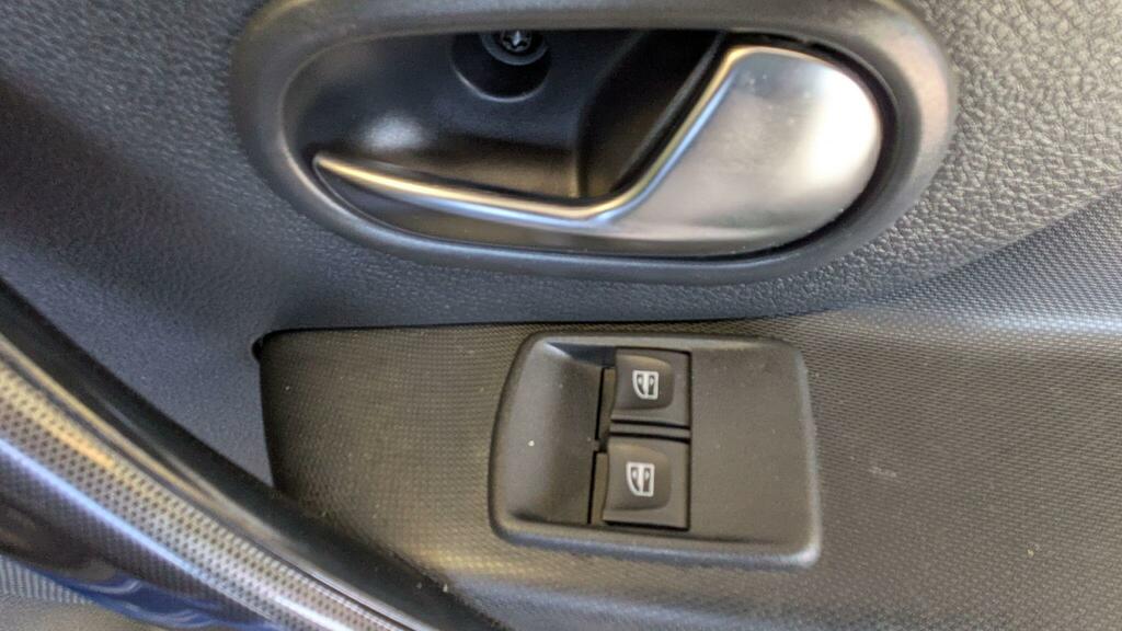 Dacia Sandero Stepway 1.0 Sce Essential  #27