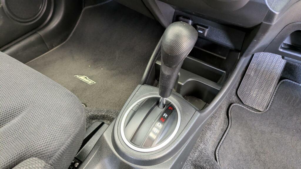 Honda Jazz Hatchback 1.4 White #26