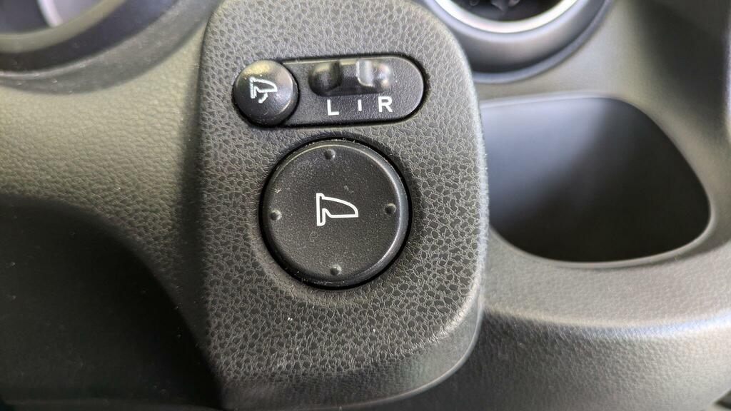 Honda Jazz Hatchback 1.4 White #21